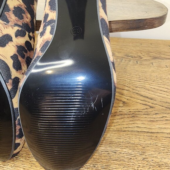 Round Toe Leopard Print Block Heels by Didifu-Size 9.5 - Picture 8 of 9